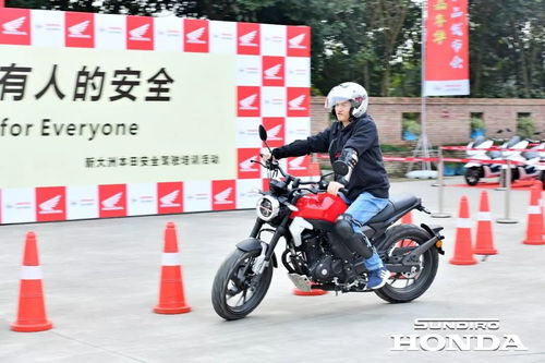 作为全球摩托车销量老大的Honda,可能真的对安全驾驶培训有执念......